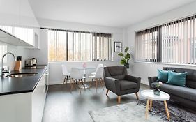 Abbott House By Viridian Apartments